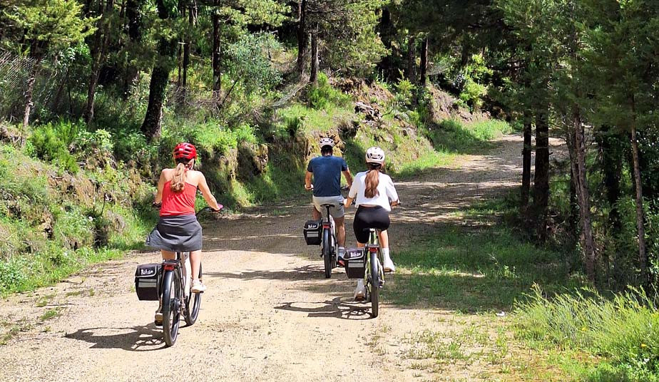 Kourtaliotis - Kotsifou Southern Passage (E-Bike Tour)