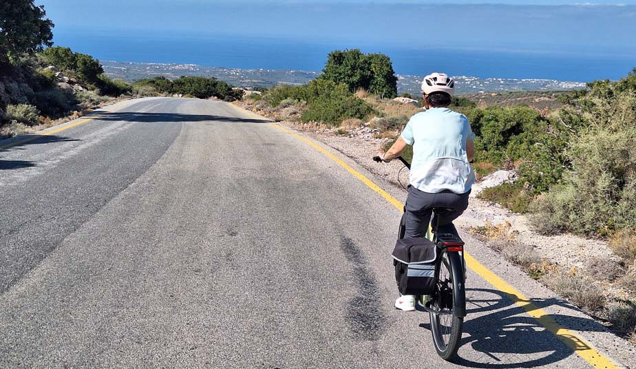 Rethymno - Arkadi Margarites (E-Bike Tour)