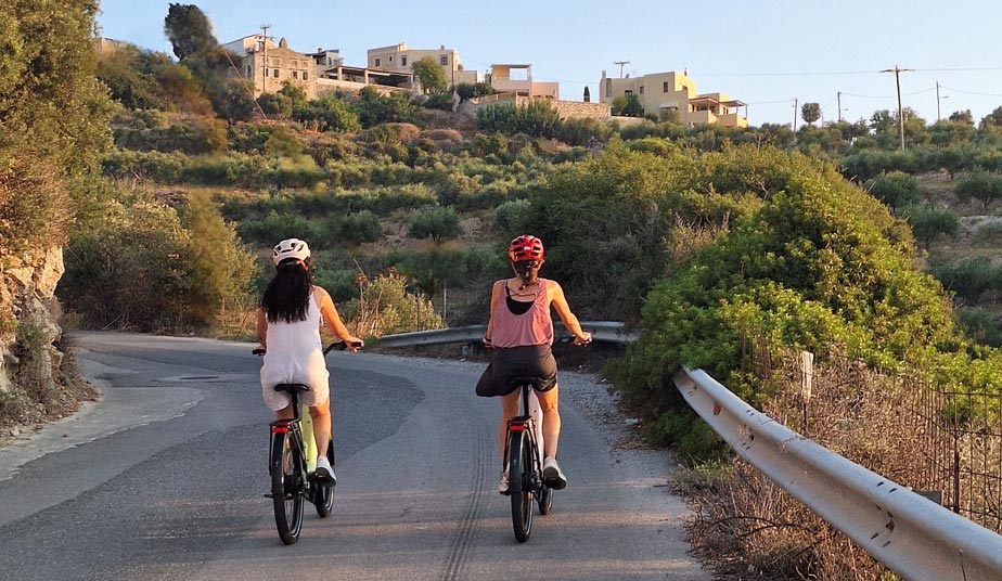 Rethymno –Maroulas Sunset Ride (E-Bike Tour)